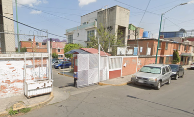 Casa en venta en Av. Lic. Braulio Maldonado, col. Consejo Agrarista Mexicano, Iztapalapa, CDMX