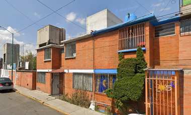 Casa en venta en Av. Lic. Braulio Maldonado, col. Consejo Agrarista Mexicano, Iztapalapa, CDMX