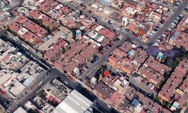 Casa en venta en Av. Lic. Braulio Maldonado, col. Consejo Agrarista Mexicano, Iztapalapa, CDMX