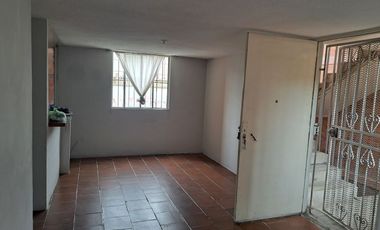 Amplio Departamento de 3 recámaras en Unidad Habitacional Agua Santa cerca de Central Camionera del Sur