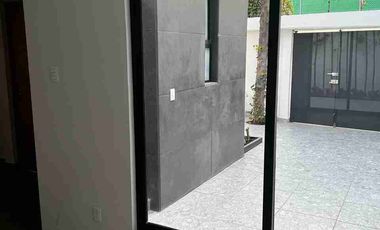 Venta de casa en Santa Mónica