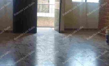 Vendo casa 2o. piso en manrique oriental cerca al parque Gaitán