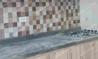 Vendo casa 2o. piso en manrique oriental cerca al parque Gaitán