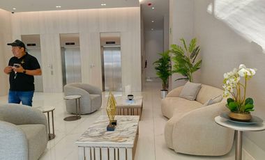 ALQUILER DE SUITE  AMOBLADA,  EDIF. MILLEMIUM PARK RESIDENCIAL KENNEDY NORTE