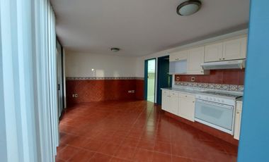 CASA EN RENTA EN EL JACAL, QRO. CERCA DEL HOSPITAL SAN JOSÉ