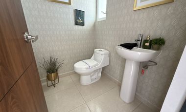 CASA EN VENTA EN RANCHO SANTA MONICA AGUASCALIENTES SUR