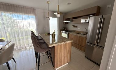 CASA EN VENTA EN RANCHO SANTA MONICA AGUASCALIENTES SUR