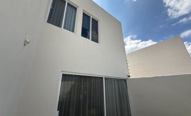 CASA EN VENTA EN RANCHO SANTA MONICA AGUASCALIENTES SUR