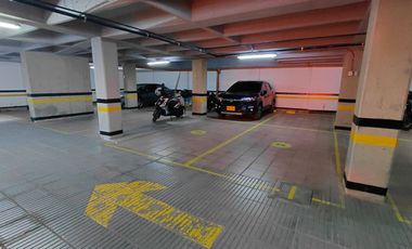 Oficina en Arriendo en La Castellana, Bogotá