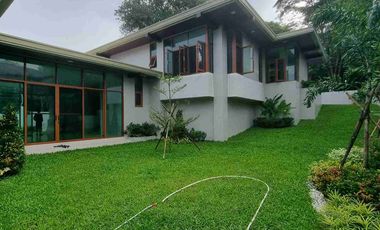 1,080 sqm Lot size, Bungalow House and Lot in Valleygolf Antipolo /Cainta