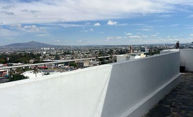 DEPARTAMENTO EN VENTA EN COUNTRY CLUB
