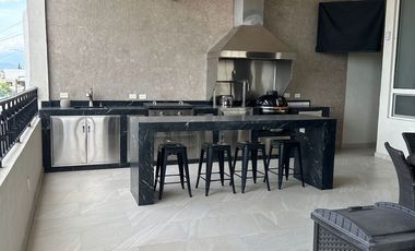 Casa en Venta LOMAS DEL ROBLE  Casa de Lujo en Esquina puede venderse totalmente amueblada