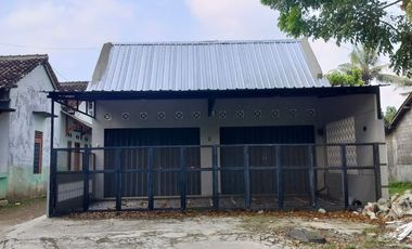 Di Jual Ruko 1 Lantai Strategis, Prospektiv Area Kawasan Pusat Bisnis Jalan Letkol Subardi Cebongan Mlati Sleman