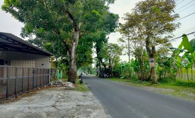 Di Jual Ruko 1 Lantai Strategis, Prospektiv Area Kawasan Pusat Bisnis Jalan Letkol Subardi Cebongan Mlati Sleman