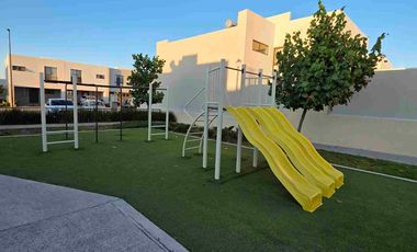 Casa en Renta en Arras Norte a 10min de plaza mayor