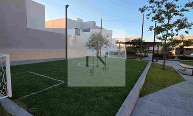 Casa en Renta en Arras Norte a 10min de plaza mayor