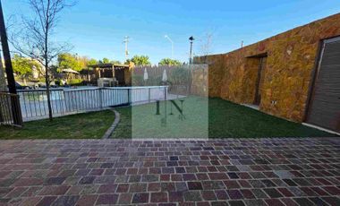 Casa en Renta en Arras Norte a 10min de plaza mayor