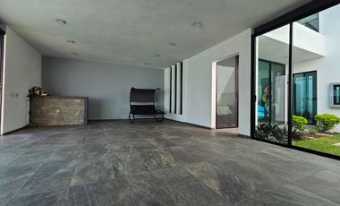 CASA CON TERRAZA EN VENTA 314 M2 TERRENO PRECIO OPORTUNIDAD ZONA CAPITAL NORTE