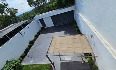 CASA CON TERRAZA EN VENTA 314 M2 TERRENO PRECIO OPORTUNIDAD ZONA CAPITAL NORTE