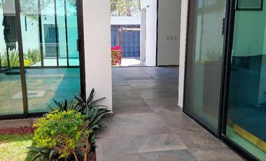 CASA CON TERRAZA EN VENTA 314 M2 TERRENO PRECIO OPORTUNIDAD ZONA CAPITAL NORTE