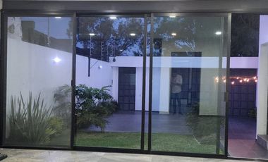 CASA CON TERRAZA EN VENTA 314 M2 TERRENO PRECIO OPORTUNIDAD ZONA CAPITAL NORTE