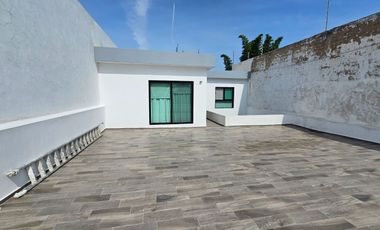 CASA CON TERRAZA EN VENTA 314 M2 TERRENO PRECIO OPORTUNIDAD ZONA CAPITAL NORTE