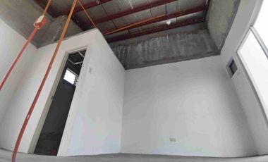 3 bedrooms 1 toilet and bath Ready for occupancy in Dasmariñas near Metro Manila