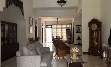 For Sale Rumah Siap Huni Homie @ Kutisari Row jalan 3 Mobil