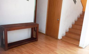 VENDO MUY AMPLIA Y COMODA CASA EN LA DEL VALLE  ATRAS DE LIVERPOOL INSURGENTES