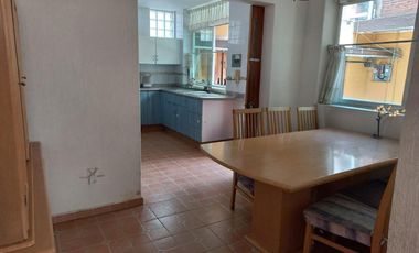 VENDO MUY AMPLIA Y COMODA CASA EN LA DEL VALLE  ATRAS DE LIVERPOOL INSURGENTES