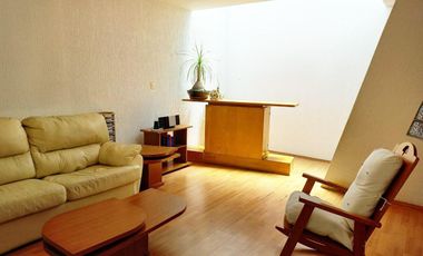 VENDO MUY AMPLIA Y COMODA CASA EN LA DEL VALLE  ATRAS DE LIVERPOOL INSURGENTES