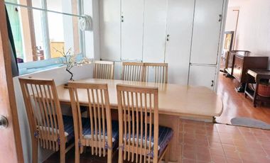 VENDO MUY AMPLIA Y COMODA CASA EN LA DEL VALLE  ATRAS DE LIVERPOOL INSURGENTES