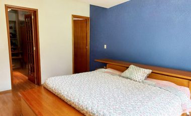 VENDO MUY AMPLIA Y COMODA CASA EN LA DEL VALLE  ATRAS DE LIVERPOOL INSURGENTES