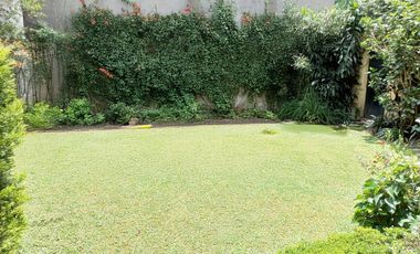 VENDO MUY AMPLIA Y COMODA CASA EN LA DEL VALLE  ATRAS DE LIVERPOOL INSURGENTES