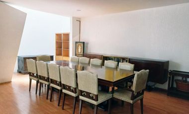 VENDO MUY AMPLIA Y COMODA CASA EN LA DEL VALLE  ATRAS DE LIVERPOOL INSURGENTES