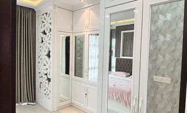 Town House Puri Mansion Mewah Full Furnished 2 Lantai Jakarta Barat