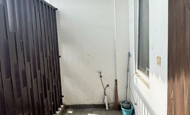 Town House Puri Mansion Mewah Full Furnished 2 Lantai Jakarta Barat