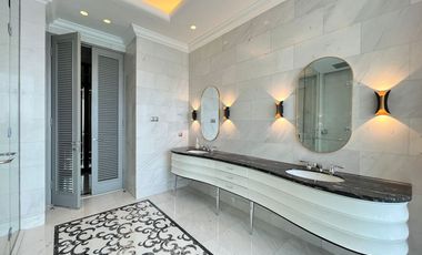 Apartemen Raffles Residence 4Br Bagus Full Furnish