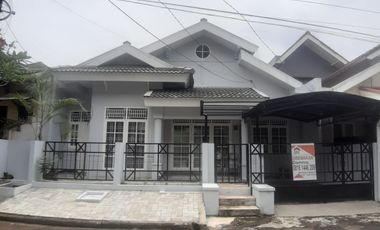 Di Sewakan Rumah Kucica, Bintaro Jaya Sektor 9