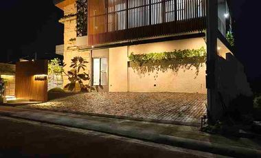 Modern Tropical Home for Sale in Sunvalley Antipolo with Pool and Mountain View