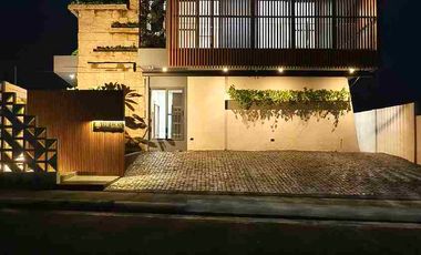 Modern Tropical Home for Sale in Sunvalley Antipolo with Pool and Mountain View