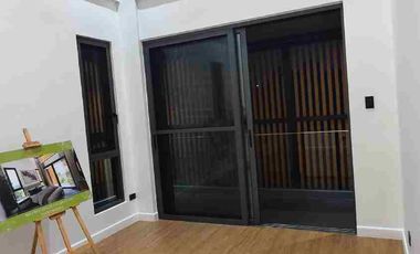 Modern Tropical Home for Sale in Sunvalley Antipolo with Pool and Mountain View