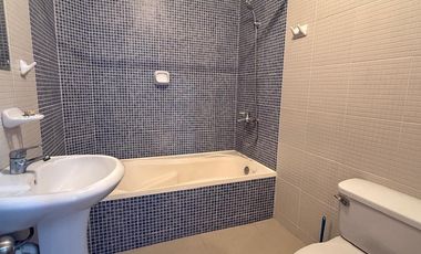 VENTA DE DEPARTAMENTO 3° PISO URB. STA. EDELMIRA.