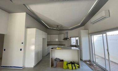 Casa en renta | Espacios amplios y patio privado | Playas de Chapultepec, Ensenada