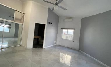 Casa en renta | Espacios amplios y patio privado | Playas de Chapultepec, Ensenada