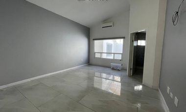 Casa en renta | Espacios amplios y patio privado | Playas de Chapultepec, Ensenada