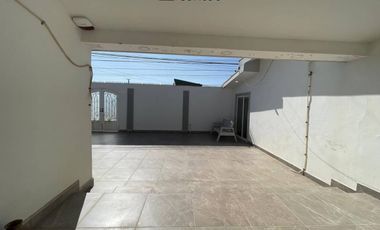 Casa en renta | Espacios amplios y patio privado | Playas de Chapultepec, Ensenada