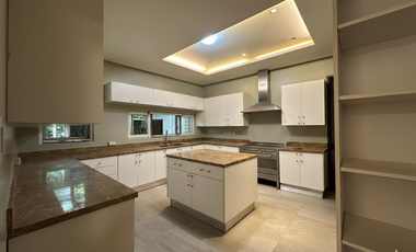 FOR RENT/LEASE: 4 BR House in Kasiyahan Homes Makati