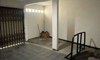 Rumah Dijual Lokasi Strategis Berada di Jl. Menoreh Semarang