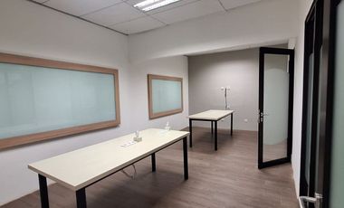 Office Space for Rent at RDTX Square 210 M2 Furnished MRT Benhil Access